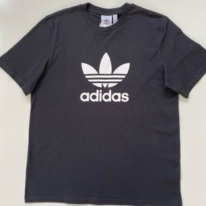 New*** Men’s Adidas Trefoil Shirt
